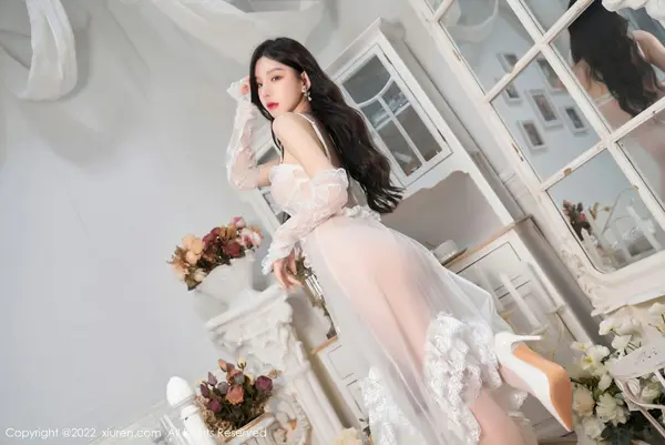 Vol. 04499 周于希Sally(74P)