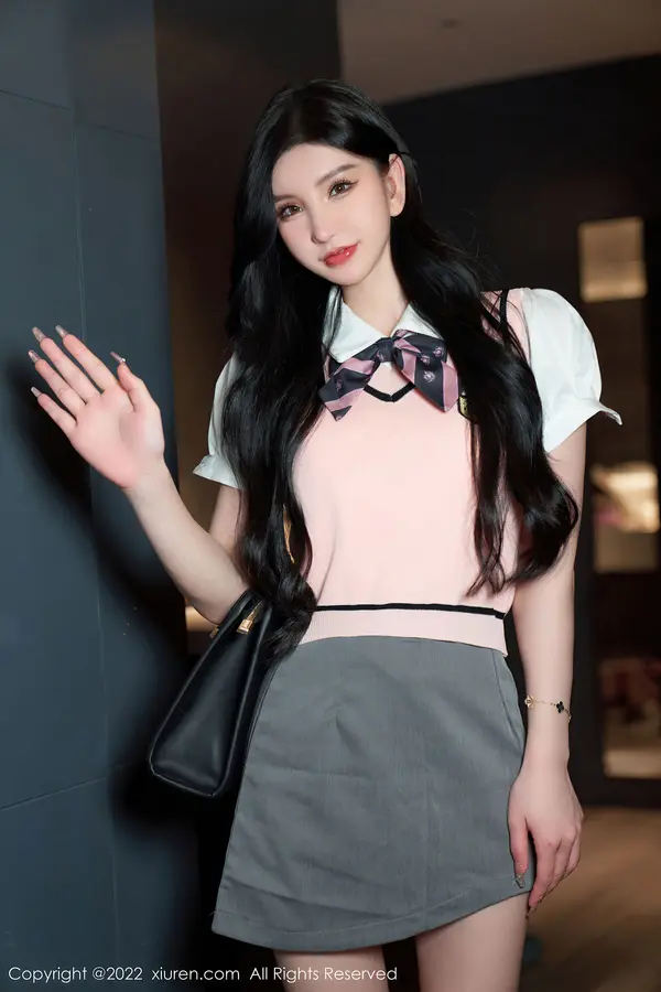 Vol. 05285 周于希Sally(87P)