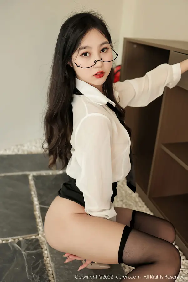 Vol. 05117 谢晚晚(84P)