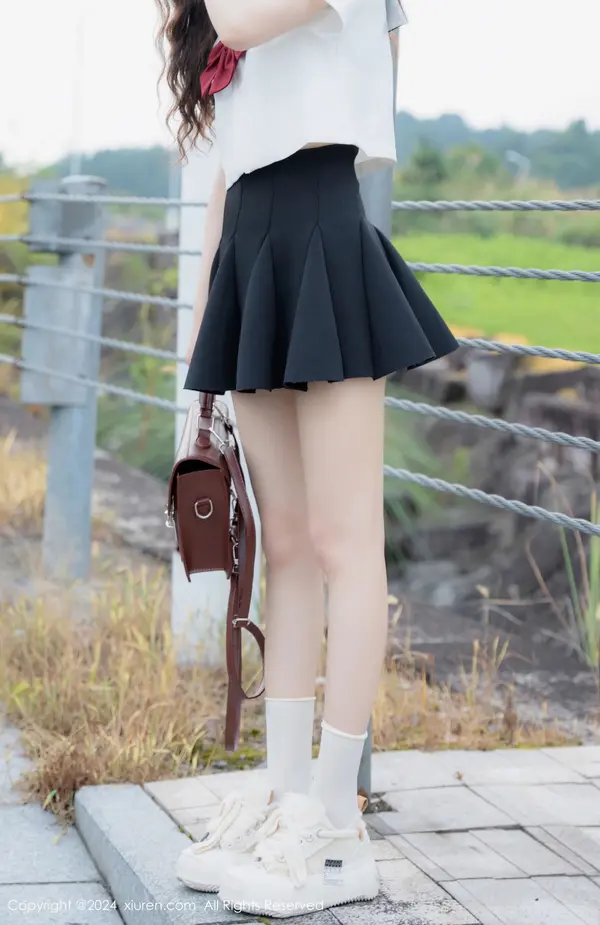 Vol. 08948 拍黄瓜girl(82P)