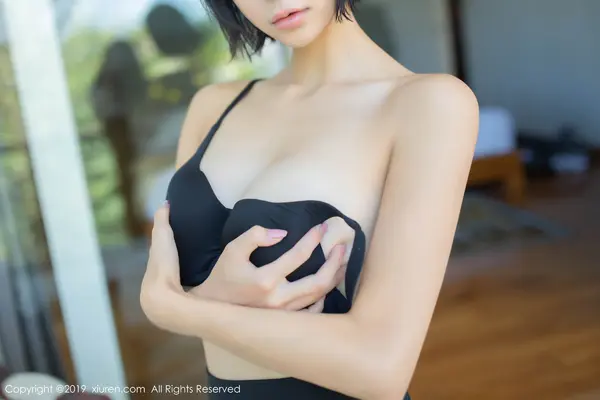Vol. 01649 蓝夏Akasha(49P)