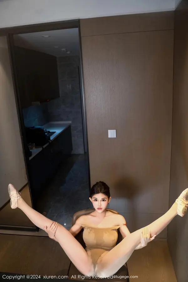 Vol. 09033 小童颜(110P)