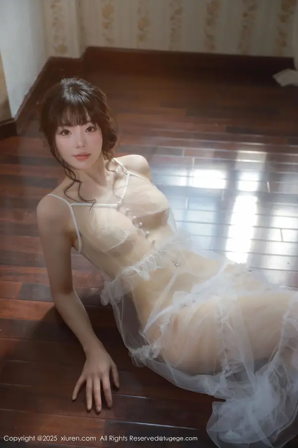 Vol. 10799 佘贝拉Bella(74P)