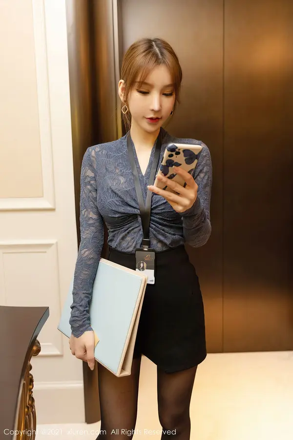 Vol. 03301 周于希Sandy(105P)