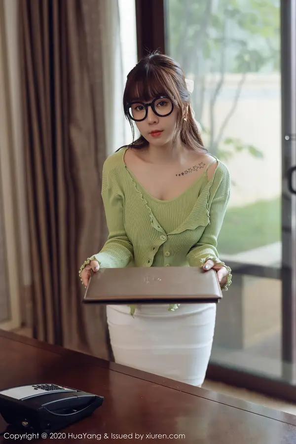 Vol. 0298 王雨纯(81P)