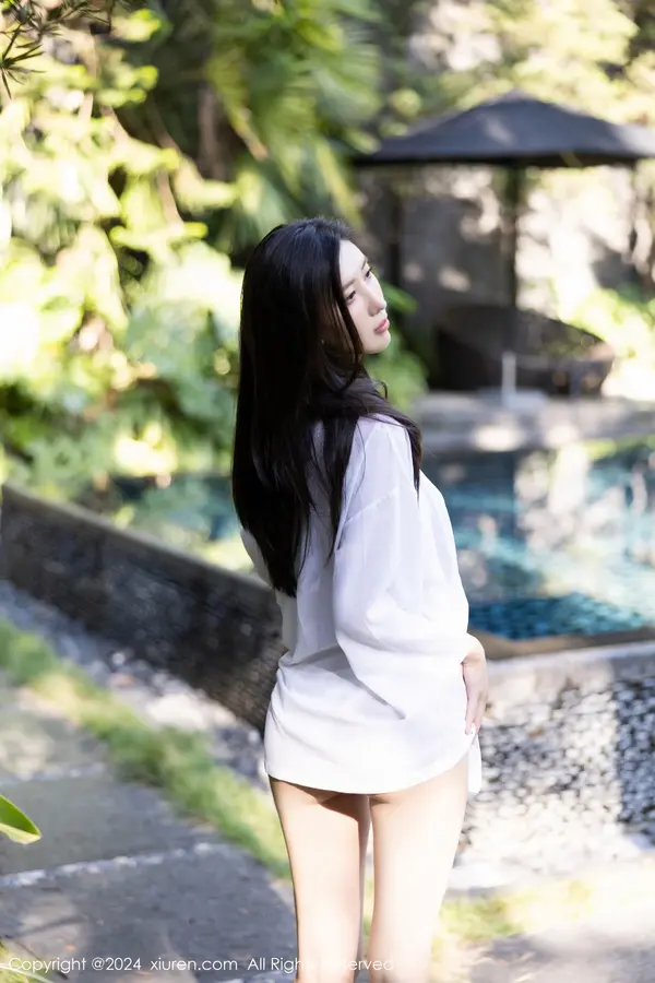 Vol. 08183 章芃芃(83P)