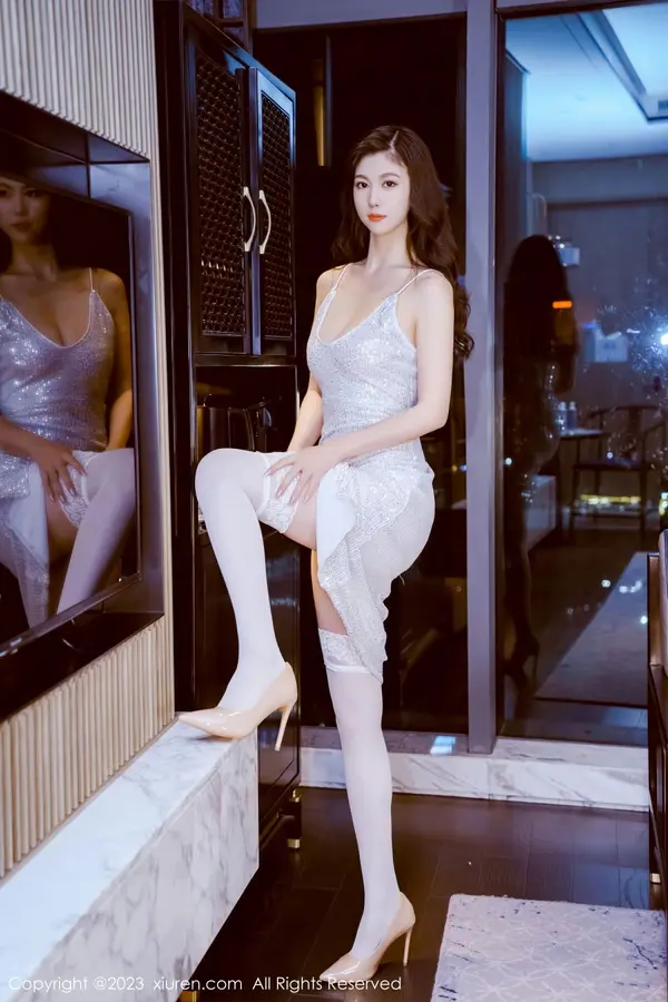 Vol. 07071 李雅柔182CM(43P)