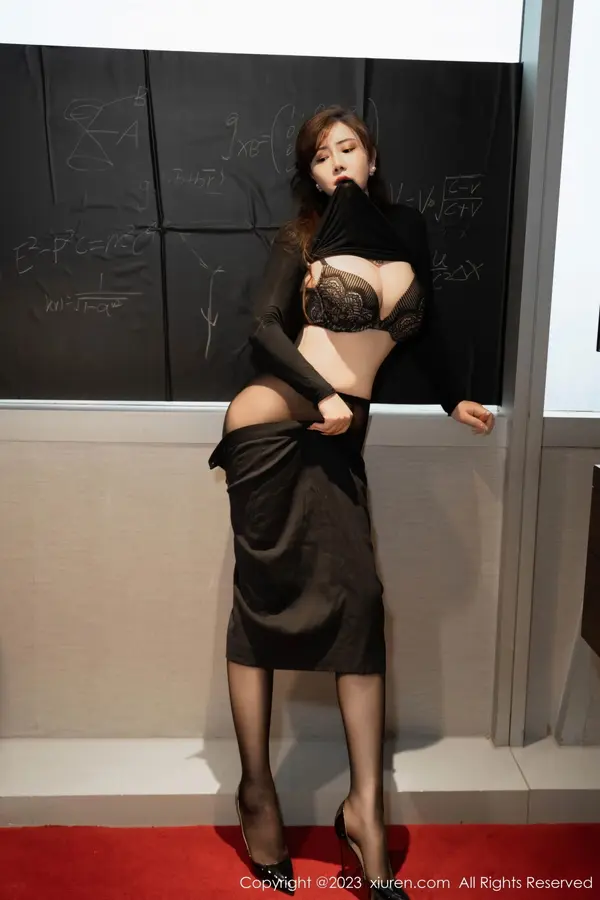 Vol. 07513 王婉悠Queen(61P)