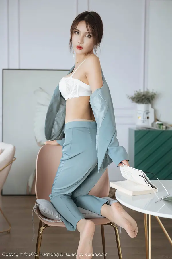 Vol. 0295 Emily顾奈奈(73P)
