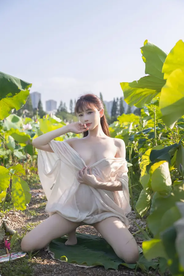 Vol. 10630 陆萱萱《私购流出》(91P)