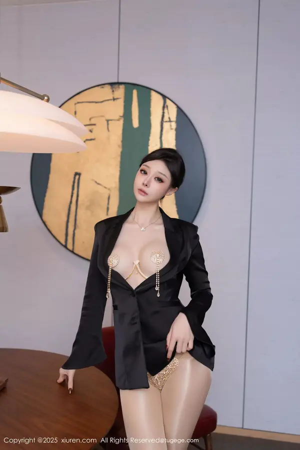 Vol. 09951 小逗逗(81P)