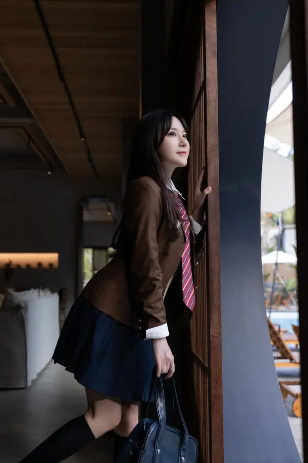 鱼子酱Fish《外出回忆录》(120P)
