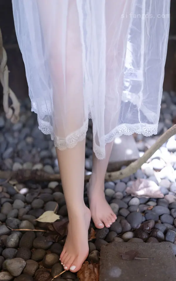 Vol. 10173 鱼子酱Fish《私购流出》(120P)