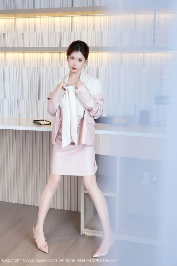 Vol. 10728 尹甜甜(70P)