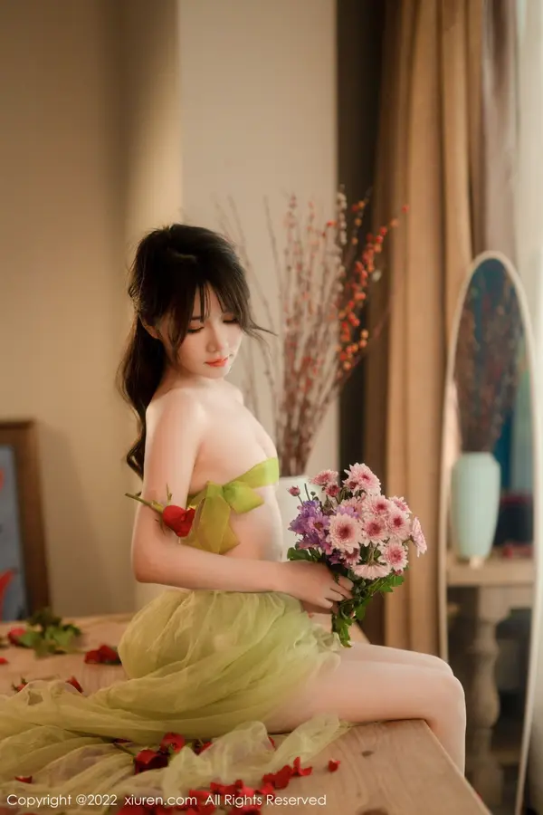 Vol. 05875 婠婠么(86P)