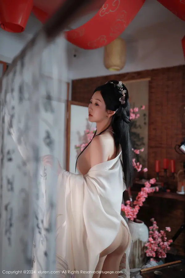 Vol. 08898 唐安琪(82P)