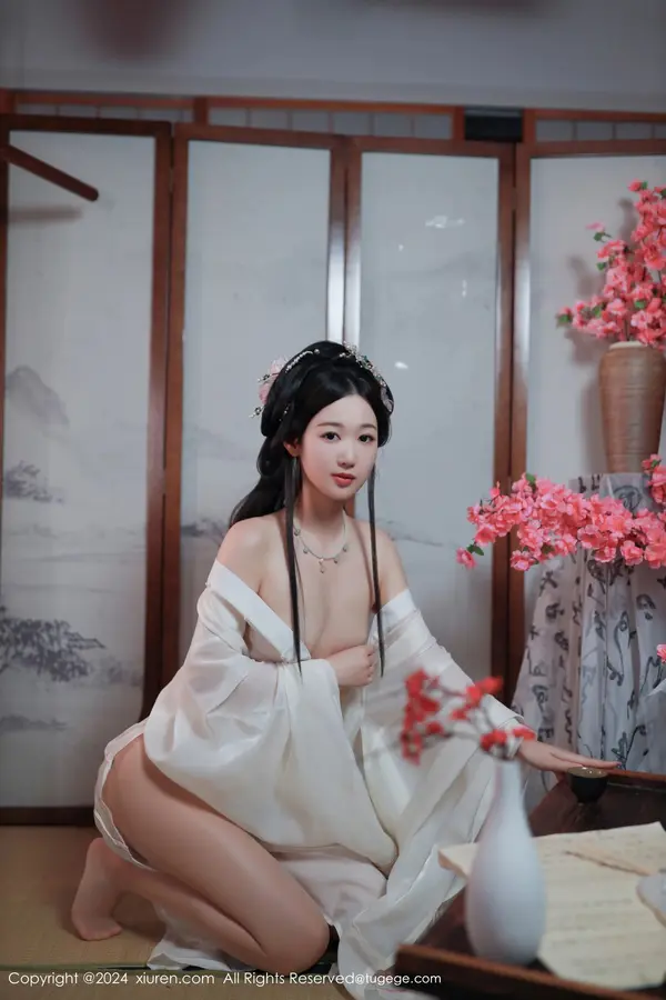 Vol. 08898 唐安琪(82P)