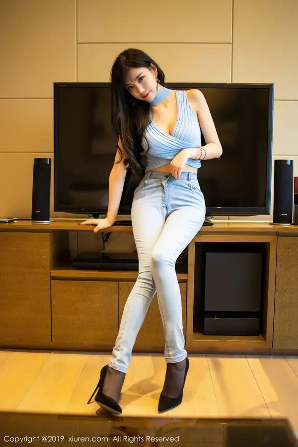 Vol. 01810 杨晨晨sugar(107P)