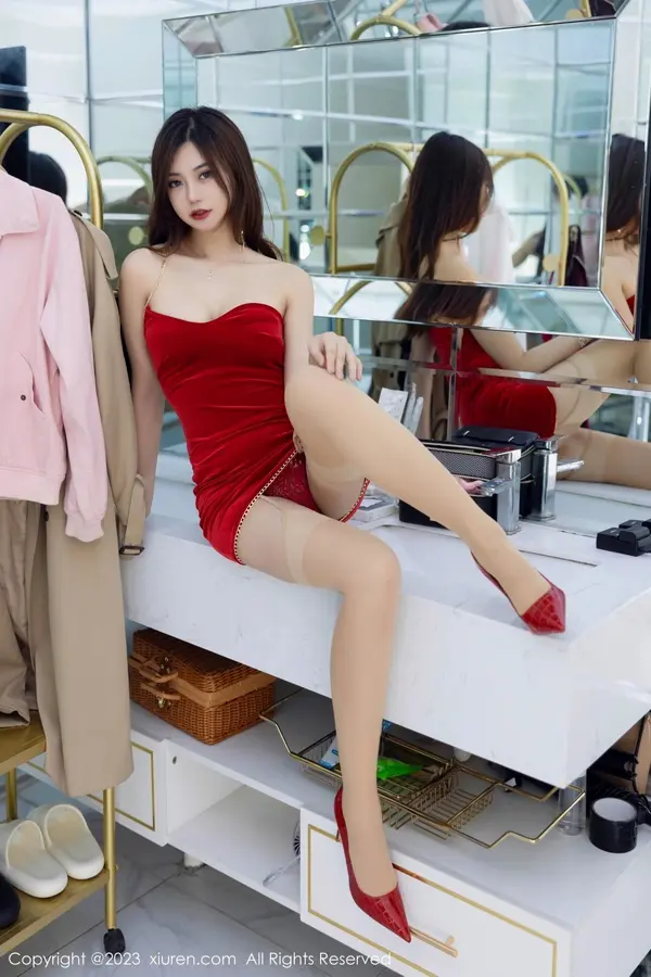 Vol. 07715 绮里嘉ula(110P)