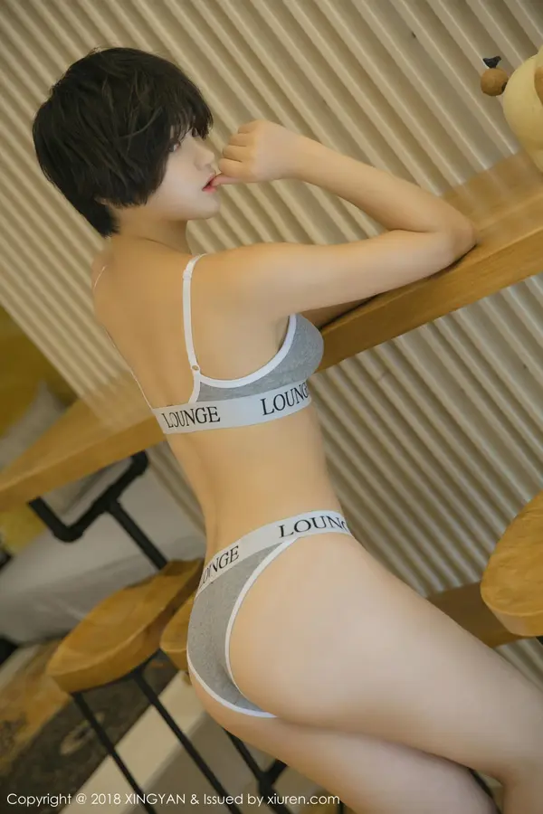 Vol. 0025 悦爷妖精(51P)