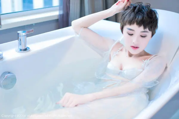 Vol. 00600 baby_kiki(77P)