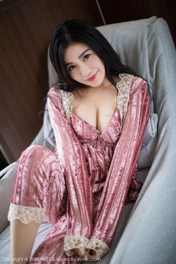 Vol. 0272 许诺Sabrina(43P)