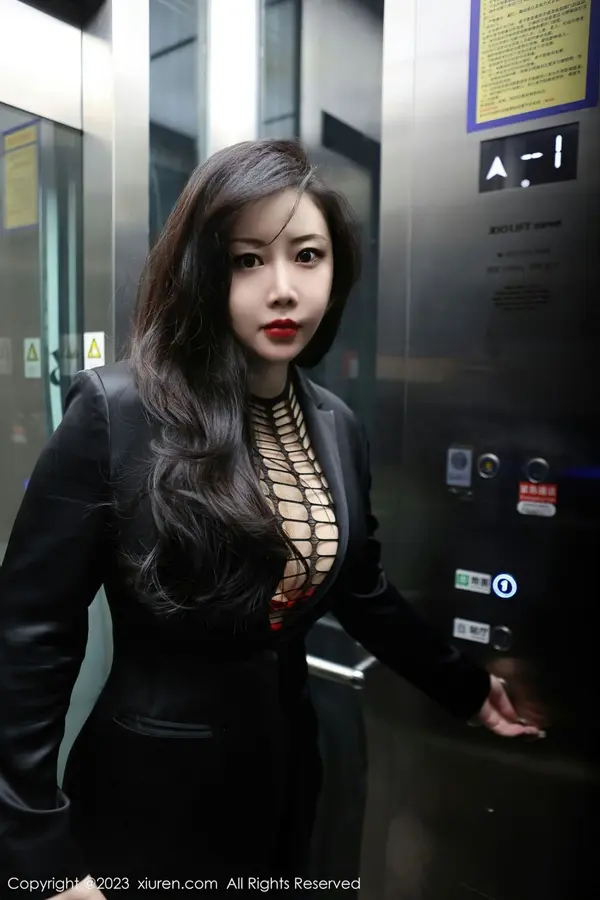 Vol. 06421 王婉悠Queen(94P)