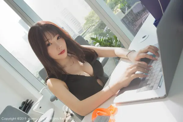 Vol. 01757 芝芝Booty(55P)