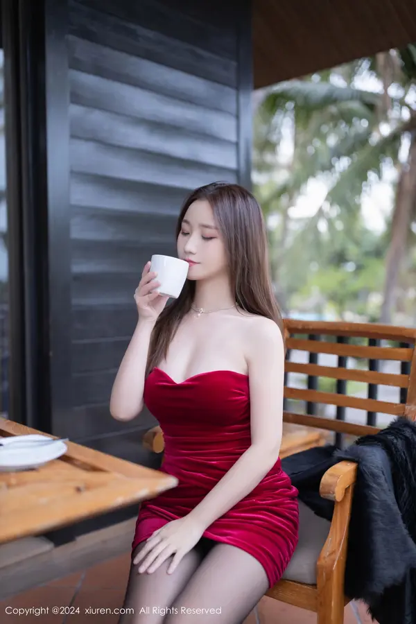 Vol. 08077 杏子Yada(83P)