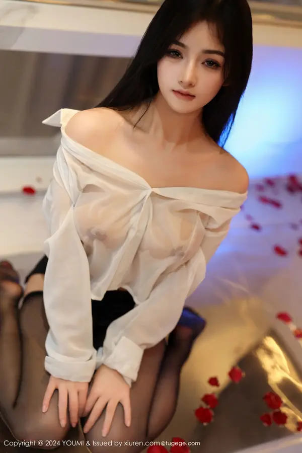 Vol. 1050 谭小灵(91P)