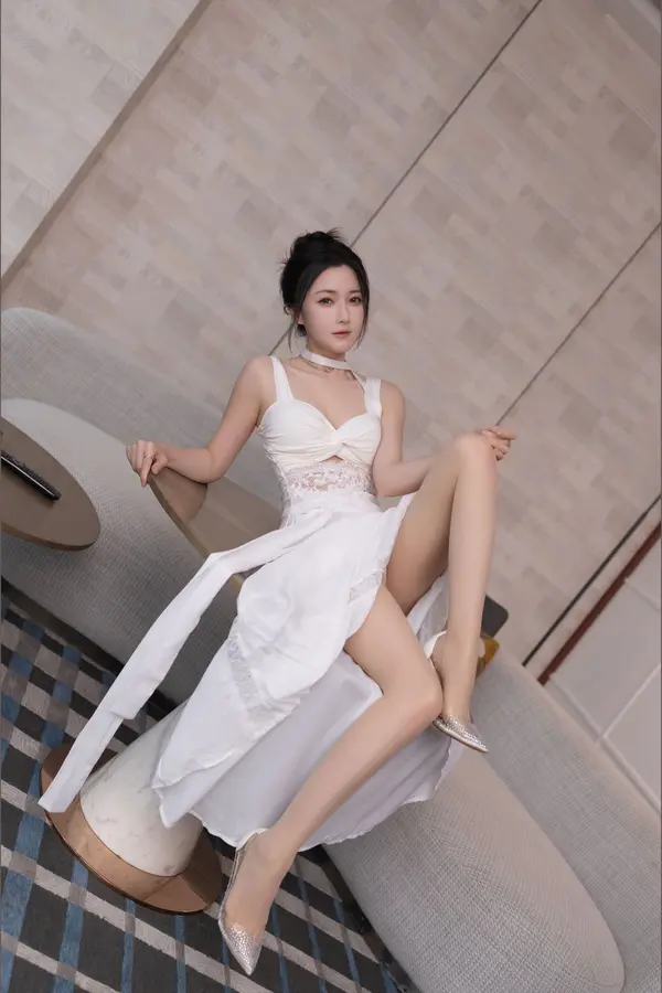 Vol. 10911 鱼子酱Fish《私购流出》(120P)