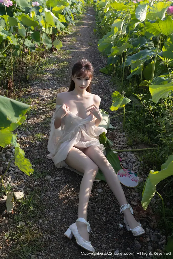 Vol. 10630 陆萱萱(77P)