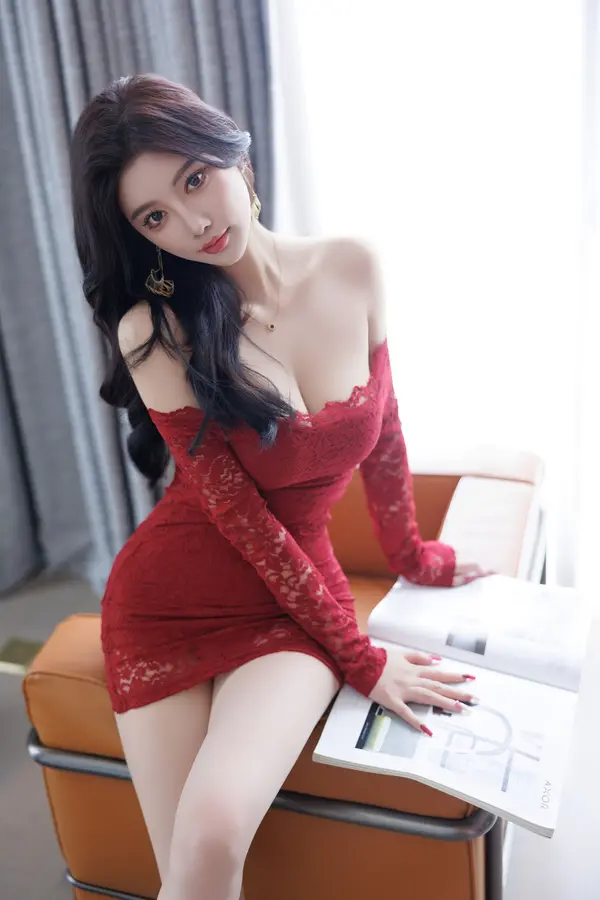 Vol. 9456 杨晨晨《私购流出》(102P)