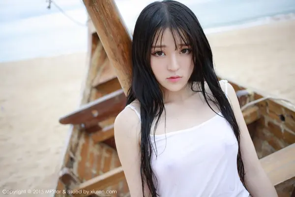 Vol. 0029 伊小七MoMo(52P)