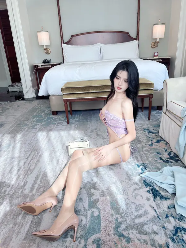 Vol. 07708 浅浅Danny《私购流出》(120P)