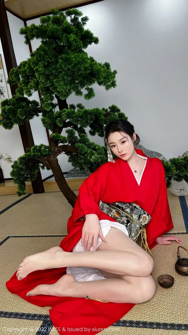 Vol. 0669 逗逗doudou(31P)