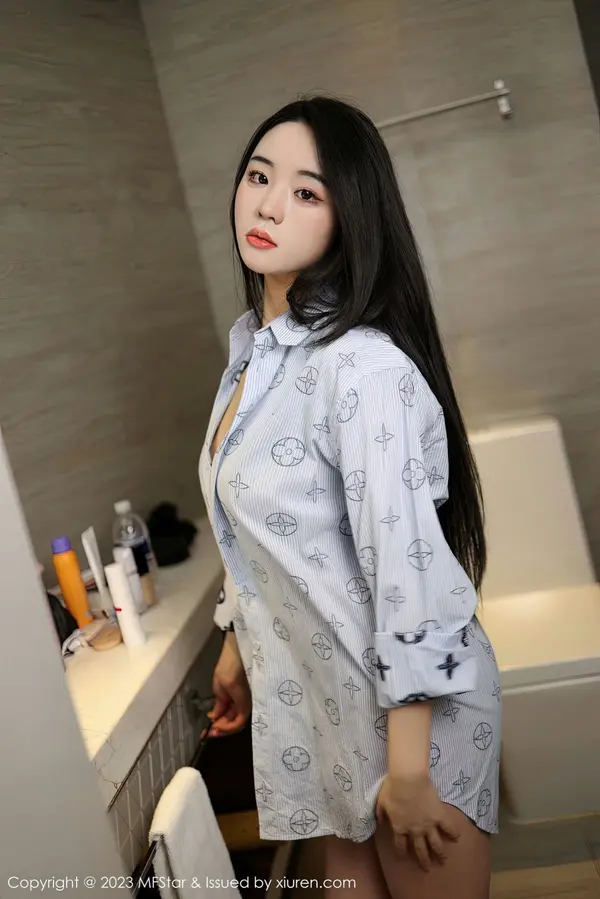 Vol. 0595 汐汐爱吃草莓(66P)