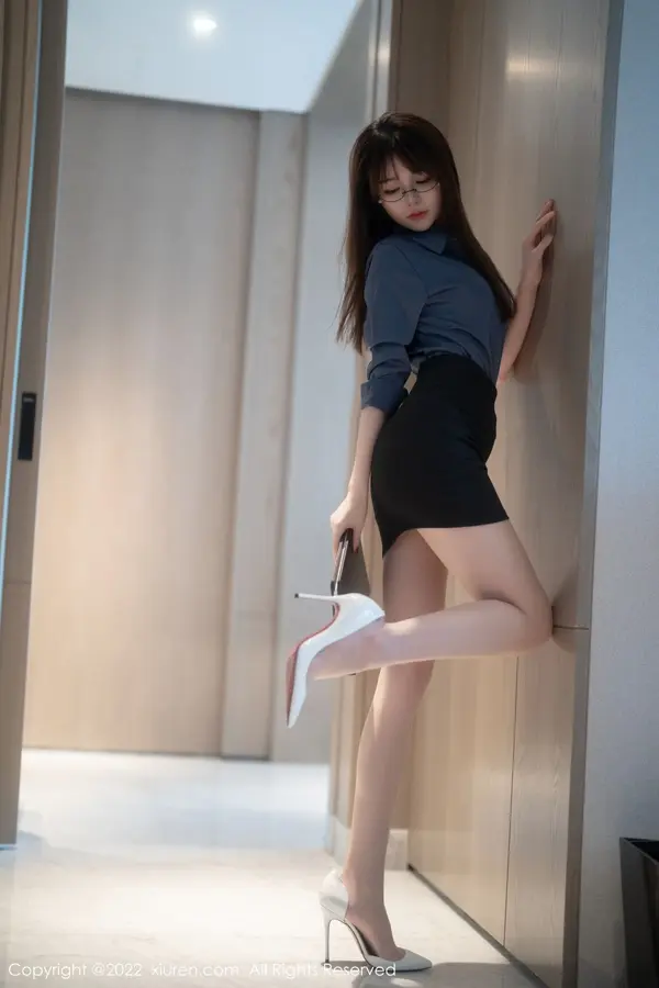 Vol. 05419 婠婠么(76P)