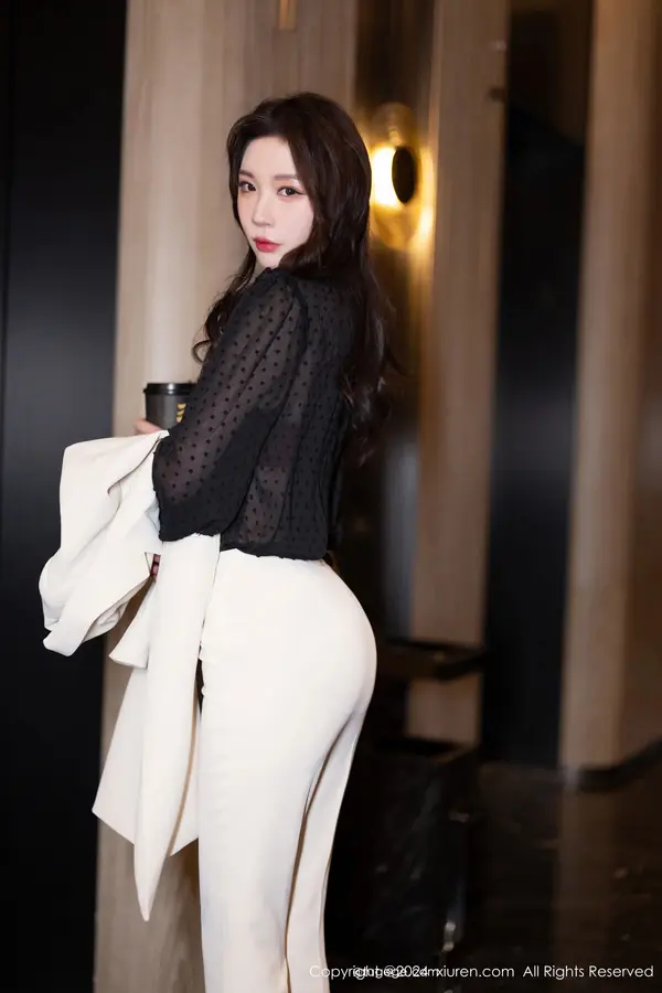 Vol. 08354 梦心玥(91P)