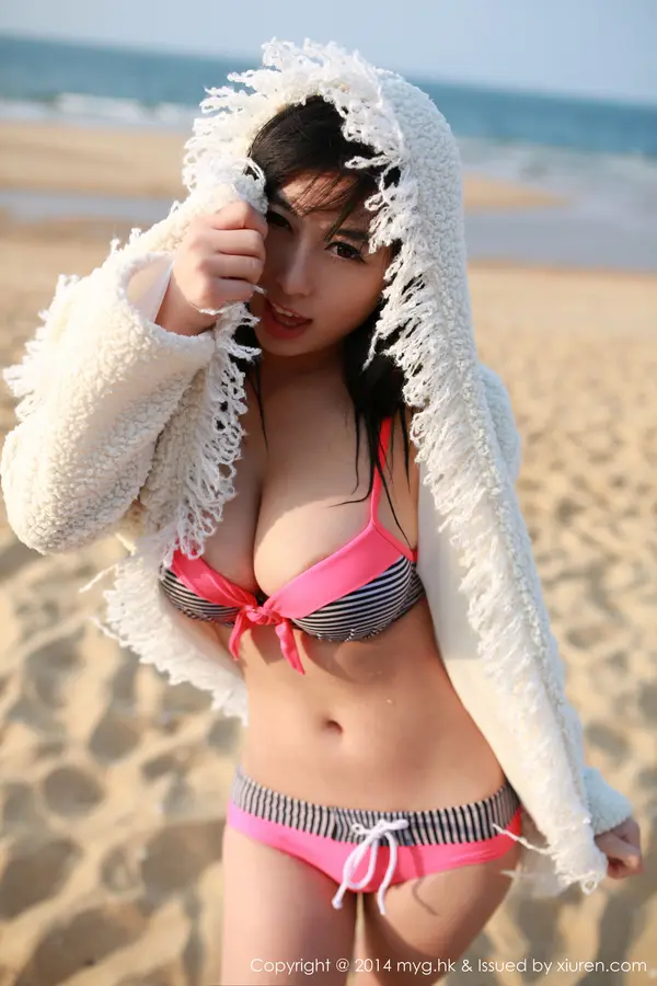 Vol. 0033 黄可(70P)