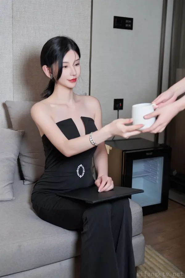 Vol. 07289 周于希Sandy《私购流出》(108P)