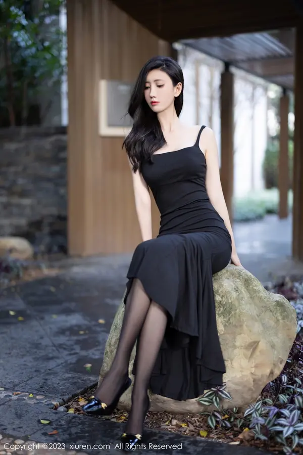 Vol. 07830 章芃芃(81P)