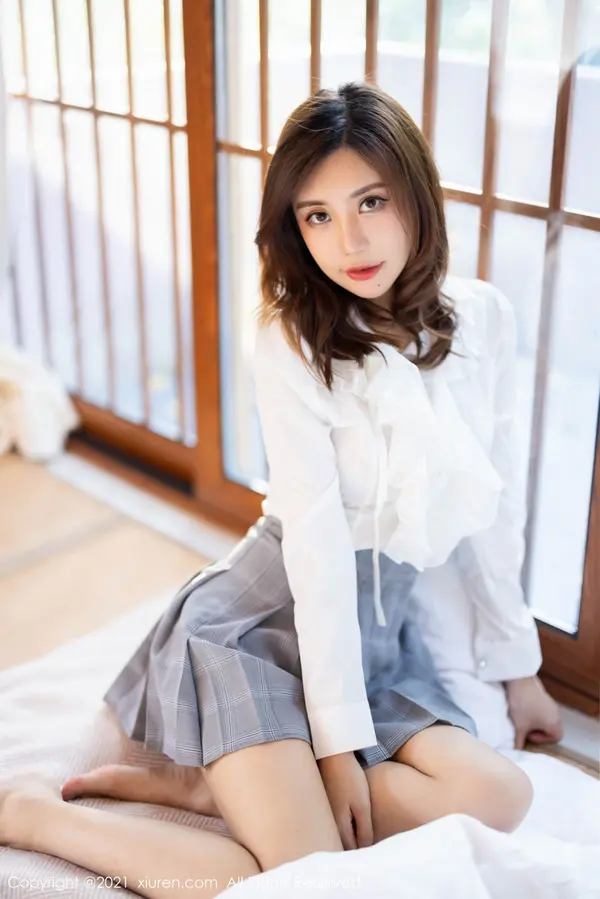 Vol. 04192 绮里嘉ula(46P)