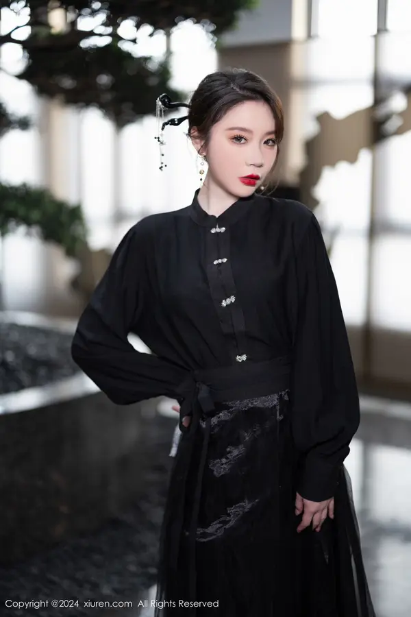 Vol. 08465 梦心玥(83P)