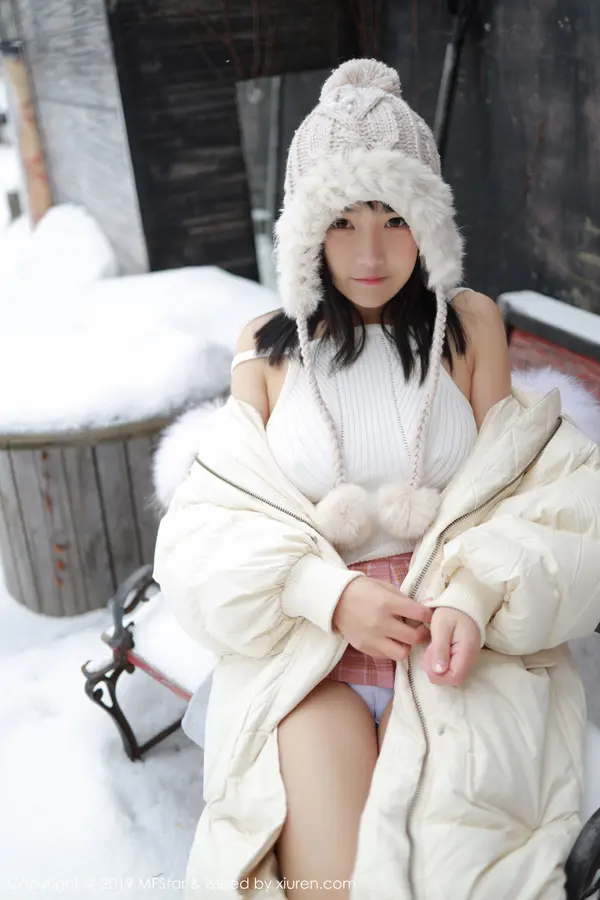 Vol. 0246 徐微微mia(62P)