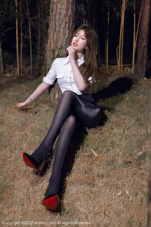 Vol. 04492 美桃酱(57P)