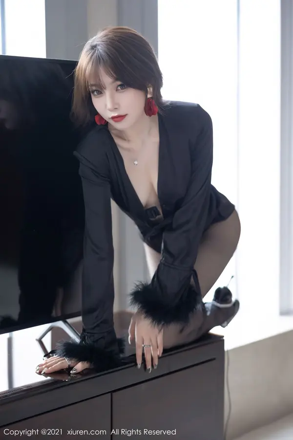 Vol. 04205 芝芝(85P)