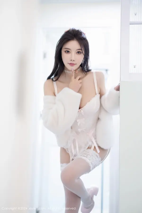 Vol. 08570 杨晨晨Yome(81P)