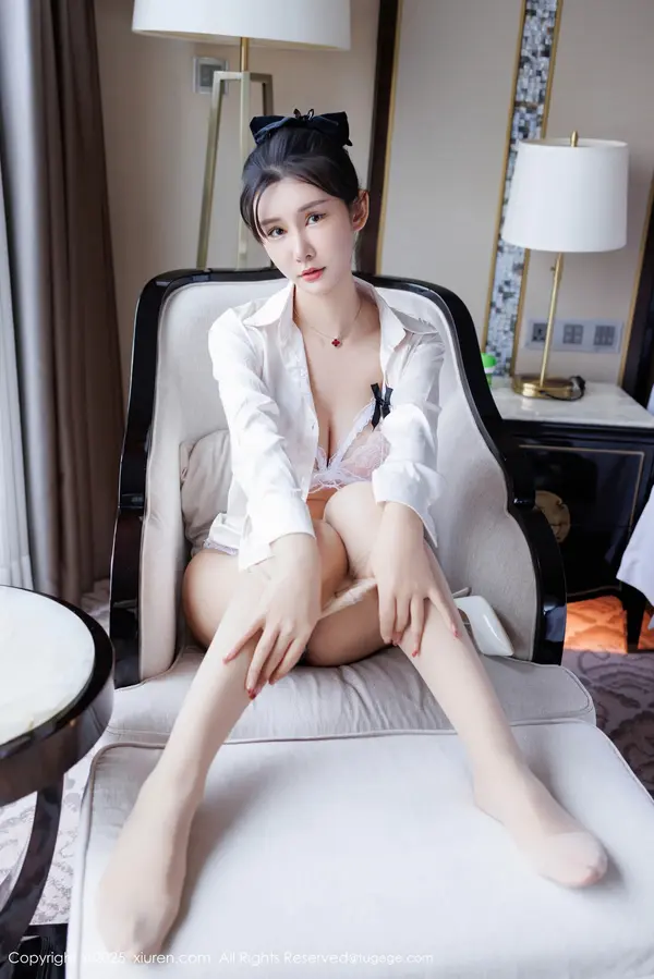Vol. 10543 艺艺yiyi(50P)