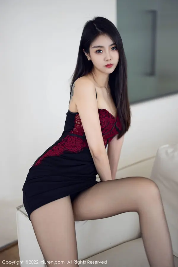 Vol. 05769 可乐Vicky(64P)